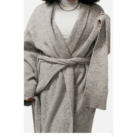 $400 MSRP Revolve Lita By Ciara Oversize Robe Woman Gray Clothes - Picture 7 of 15